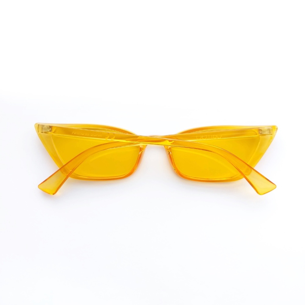 ❌SOLD❌NWOT Ban.do Yellow Sharp Cateye Sunglasses - Picture 5 of 6